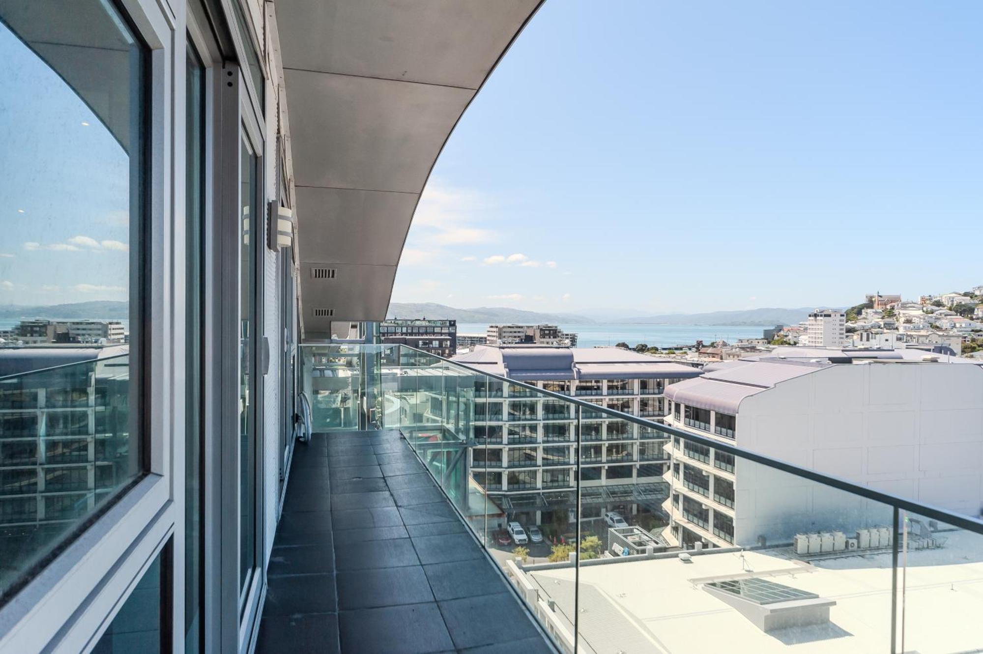 70 Tory Aparthotel Wellington Exteriör bild