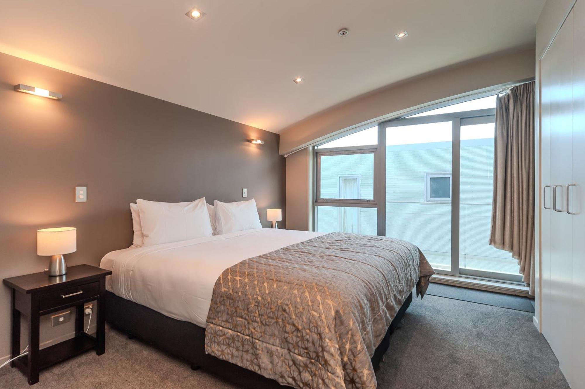 70 Tory Aparthotel Wellington Exteriör bild