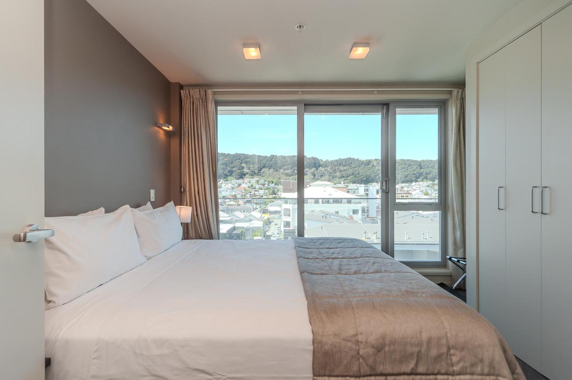 70 Tory Aparthotel Wellington Exteriör bild