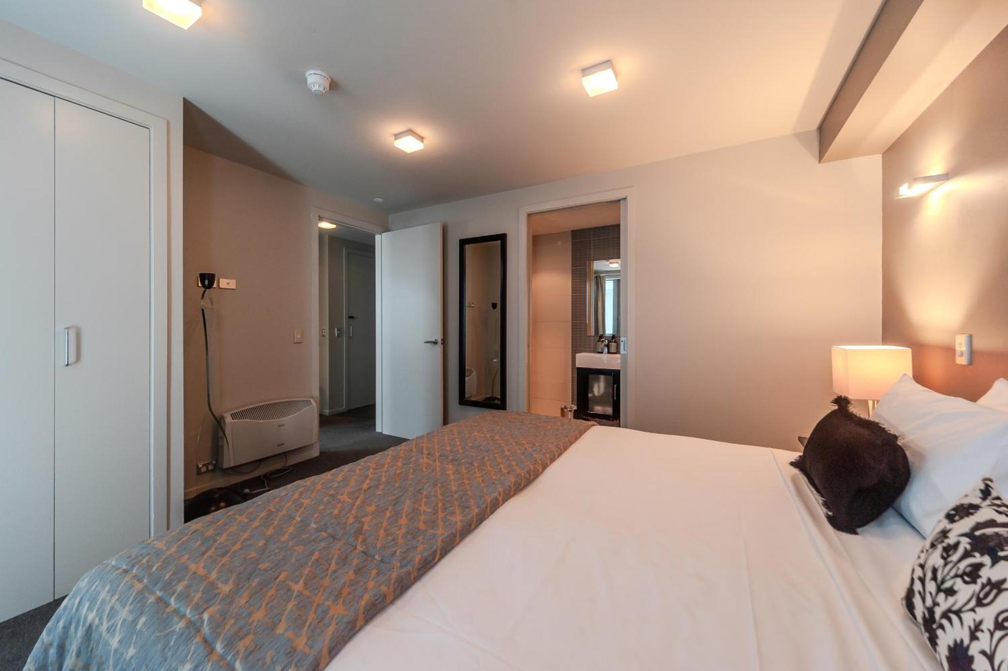 70 Tory Aparthotel Wellington Exteriör bild
