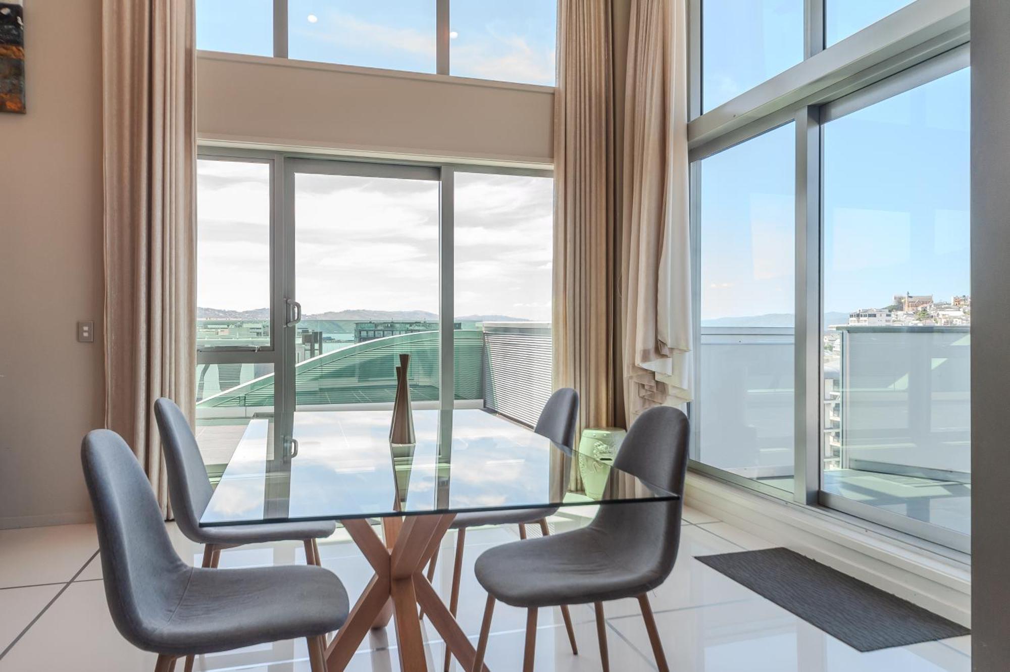 70 Tory Aparthotel Wellington Exteriör bild