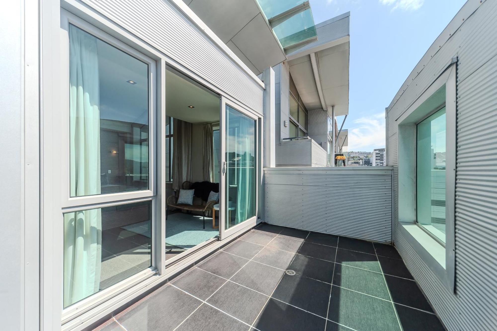70 Tory Aparthotel Wellington Exteriör bild