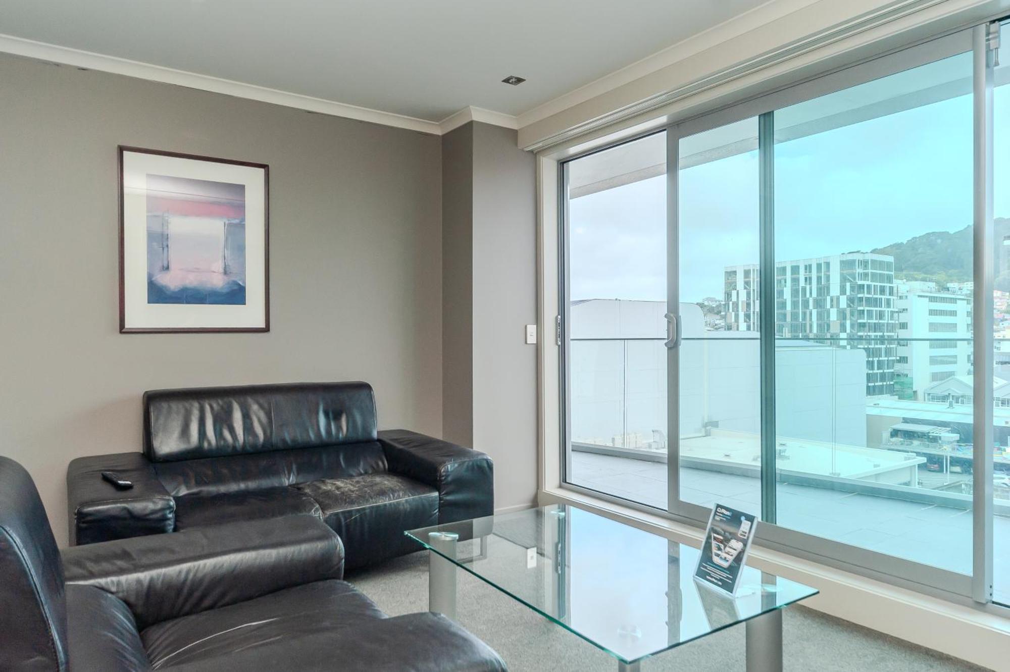 70 Tory Aparthotel Wellington Exteriör bild