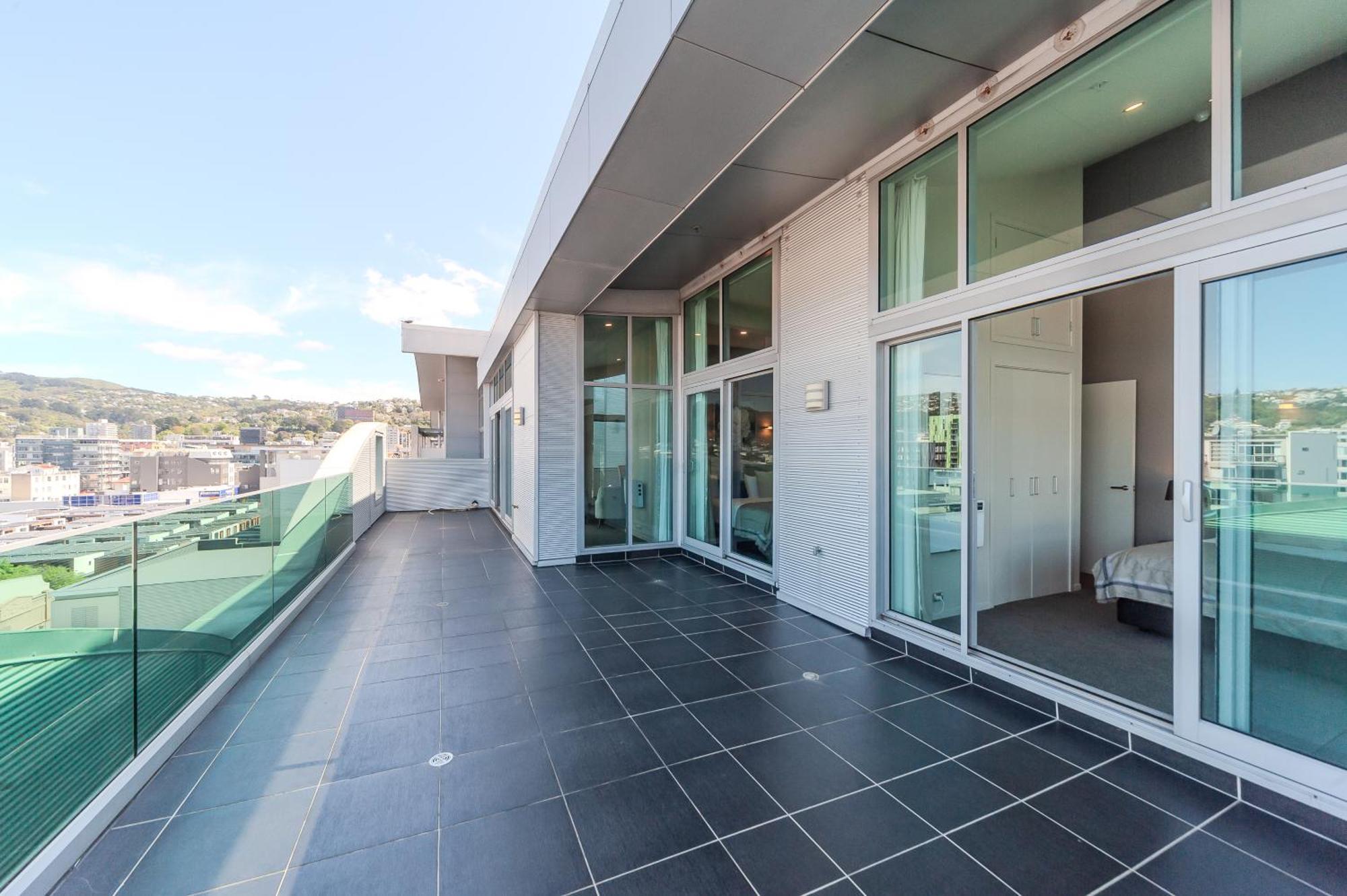 70 Tory Aparthotel Wellington Exteriör bild