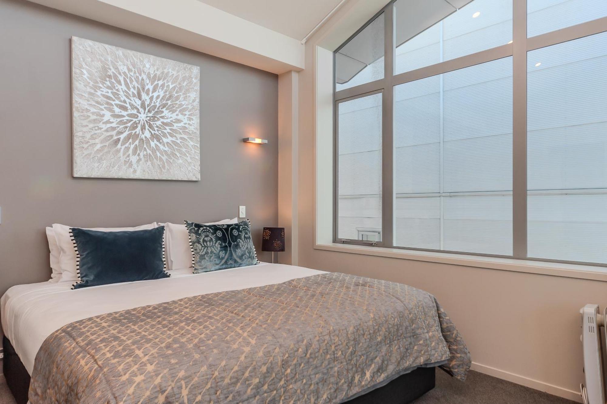 70 Tory Aparthotel Wellington Exteriör bild