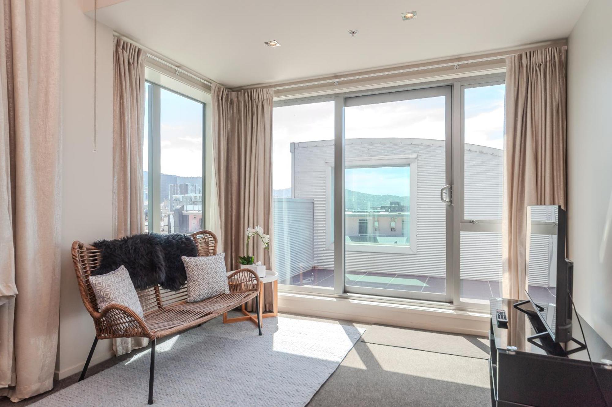 70 Tory Aparthotel Wellington Exteriör bild