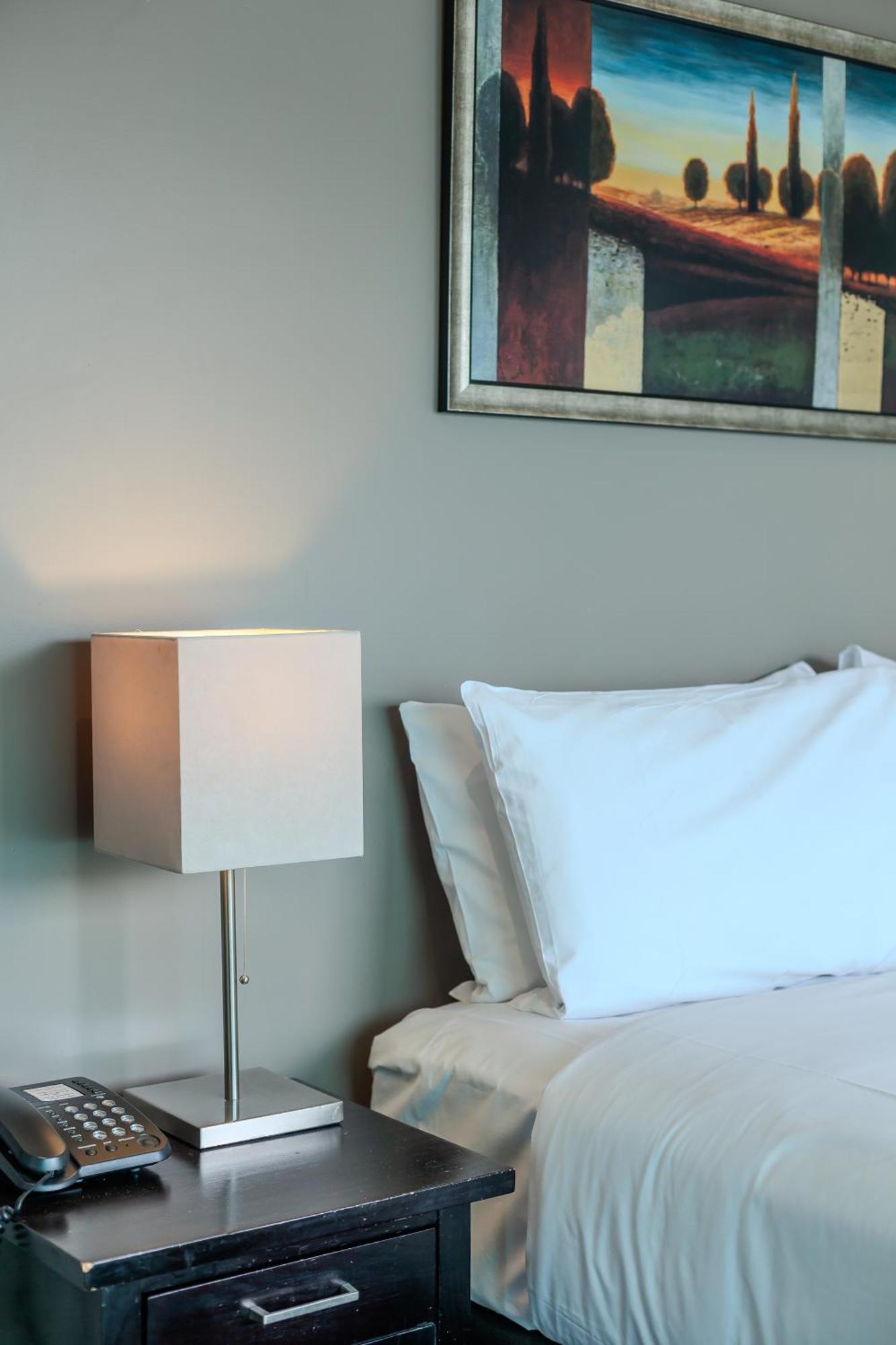 70 Tory Aparthotel Wellington Exteriör bild